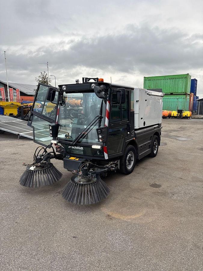 Used 2021 Schmidt eSwingo 200