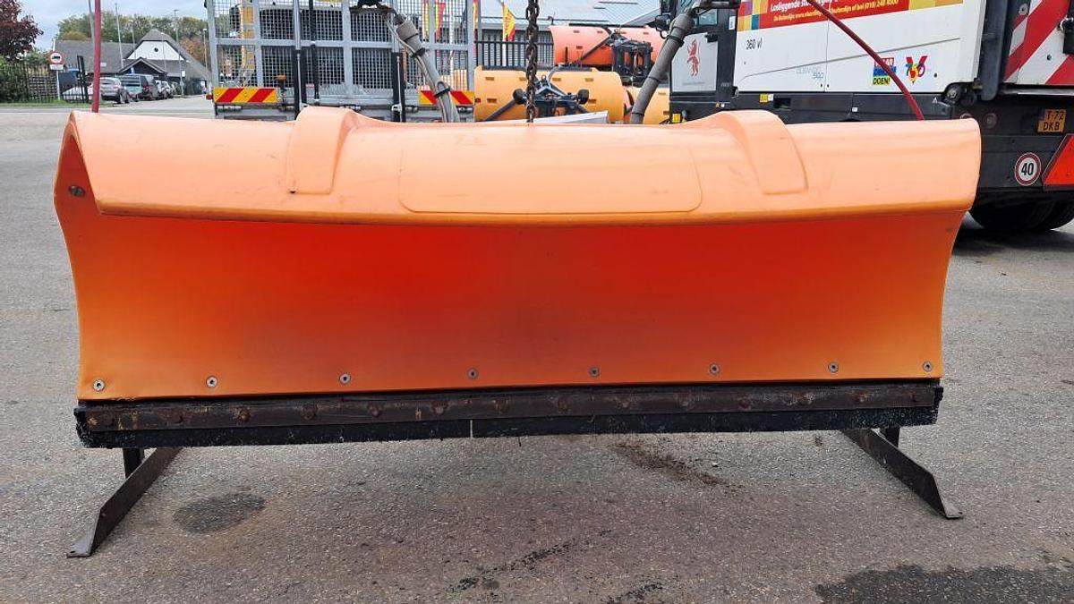 Used 1990 Nido SNK180 R-12V EPZ-S