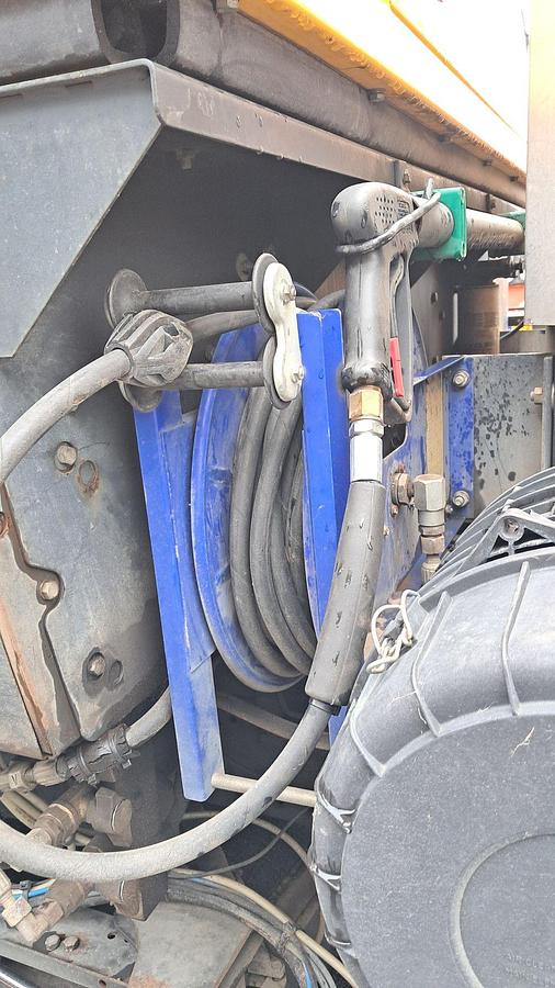 Used 2014 DAF LF + Johnston VS501 sweeper