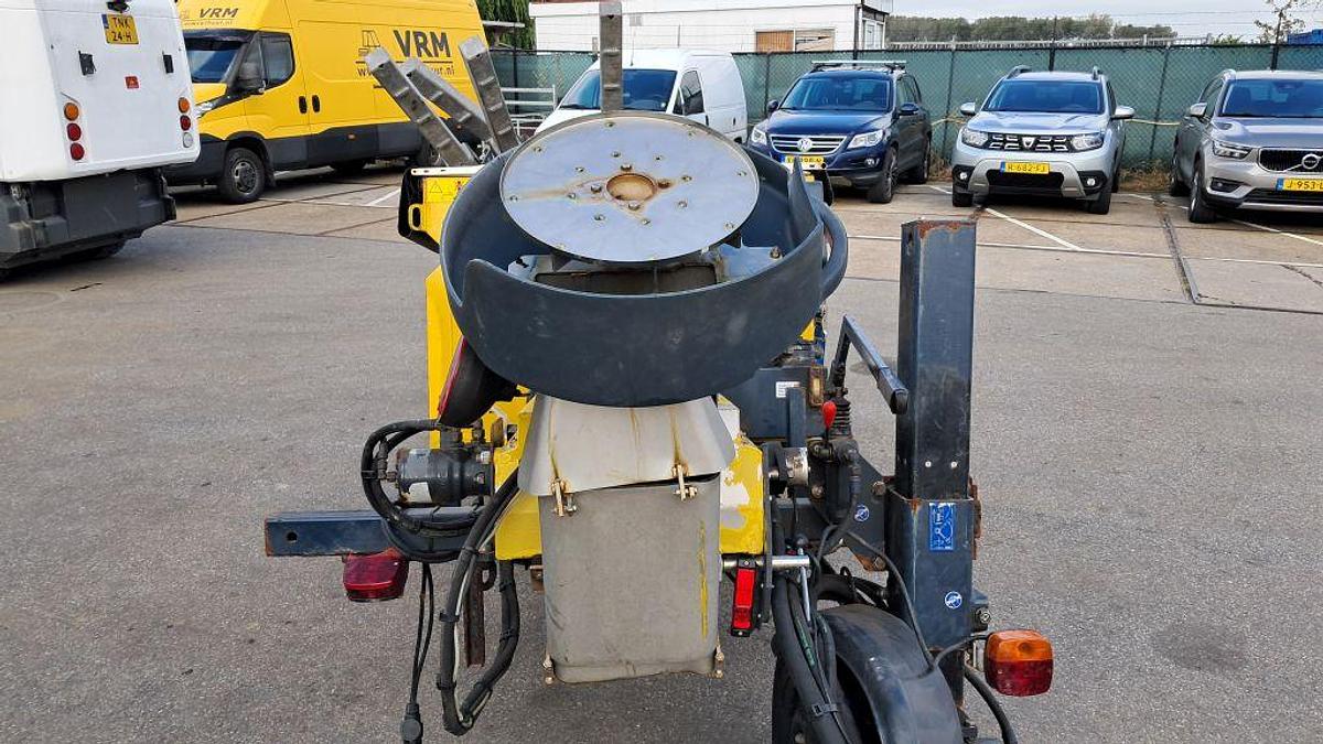 Used 2003 Nido Stratos B06-24 WAX