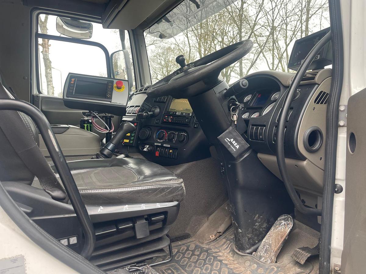 Used 2011 DAF FA CF75.310 / BekkerLaGram kolkenzuiger
