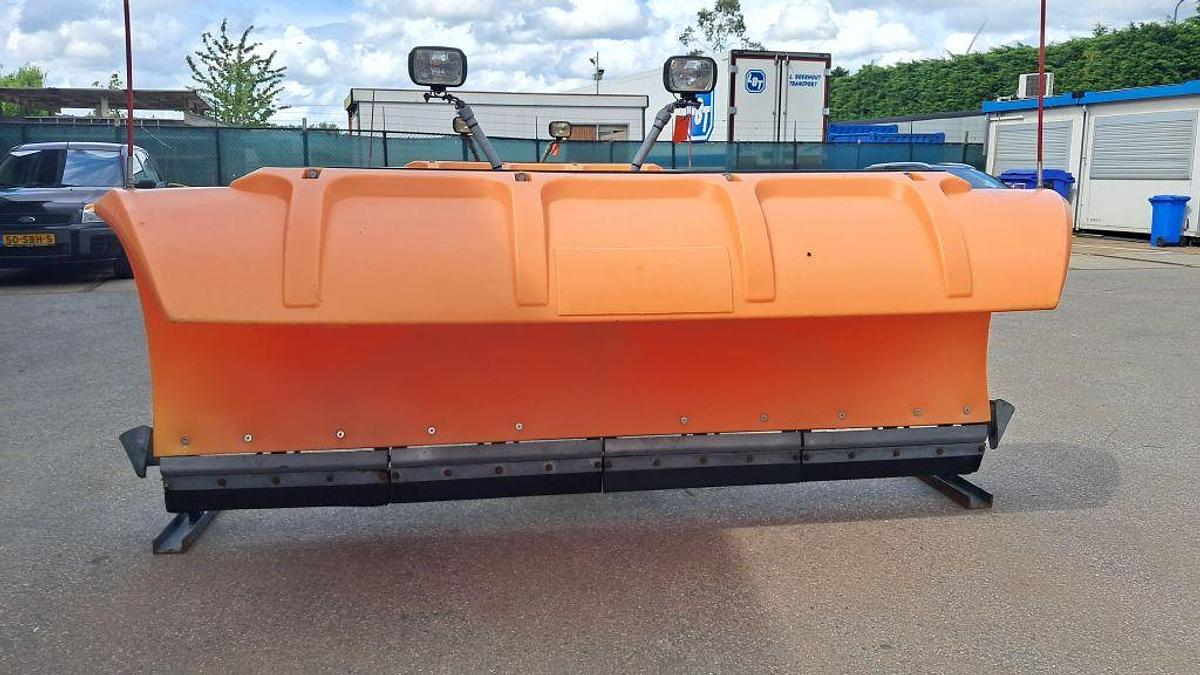 Used 2007 Nido SNK270