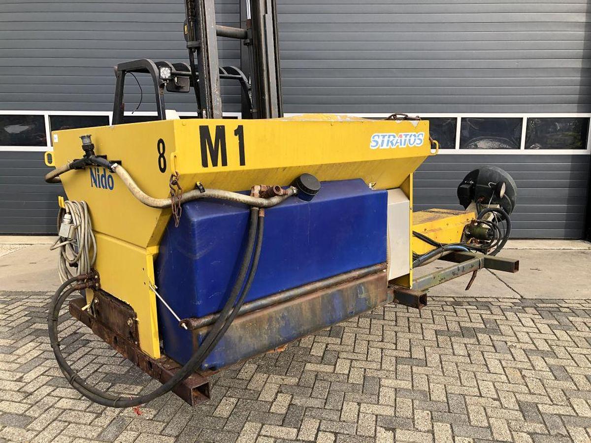 Used 2002 Nido Stratos B11-24 VALN