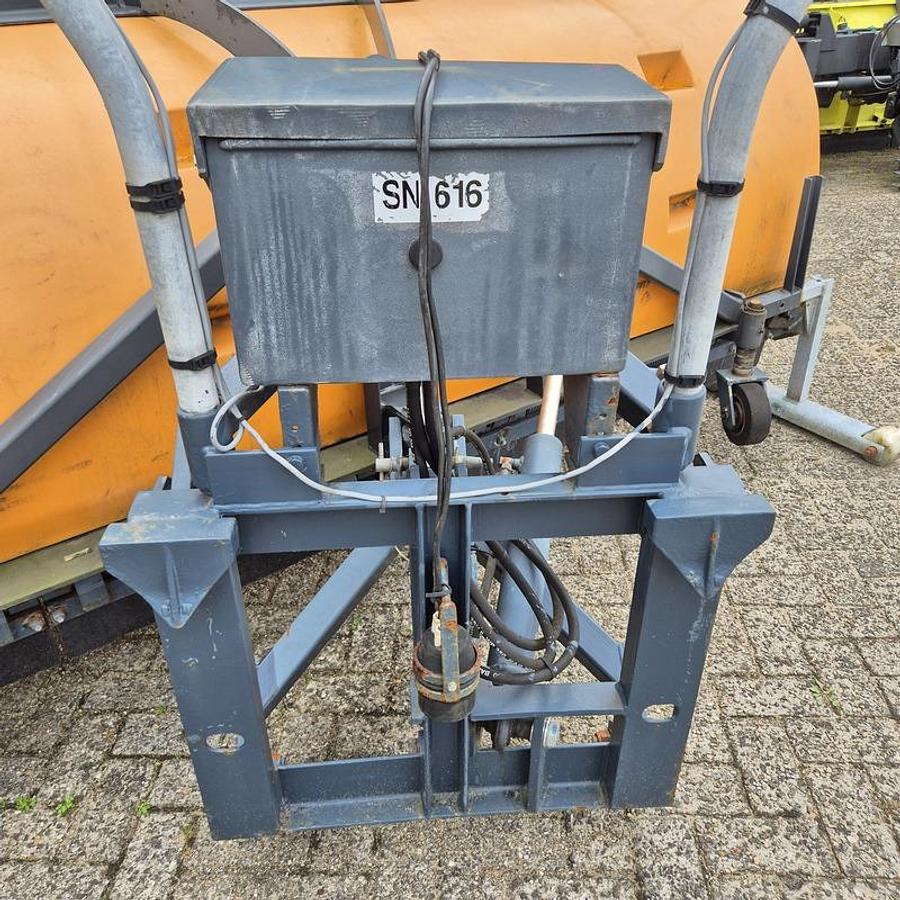 Used 2001 Nido SNK270