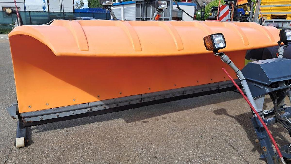 Used 2006 Nido SNK330