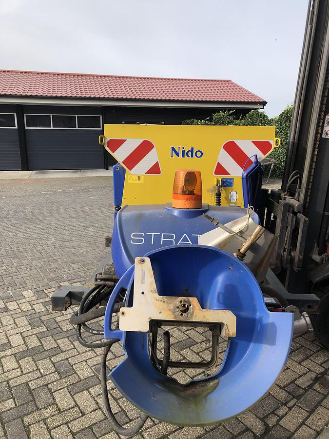 Used 2011 Nido Stratos B11-24 VCLN -350