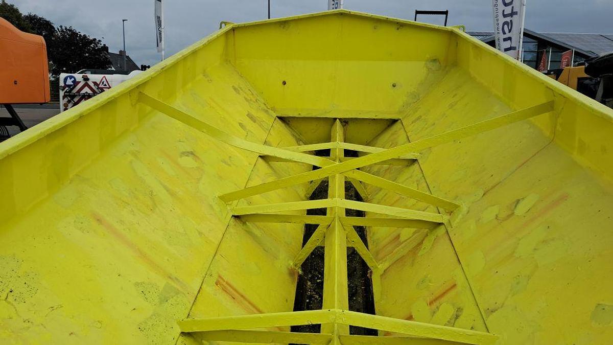 Used 2009 Nido Stratos B70-42 PCLN-700