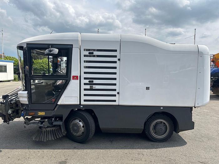 Gebruikt 2014 Ravo 540 ST