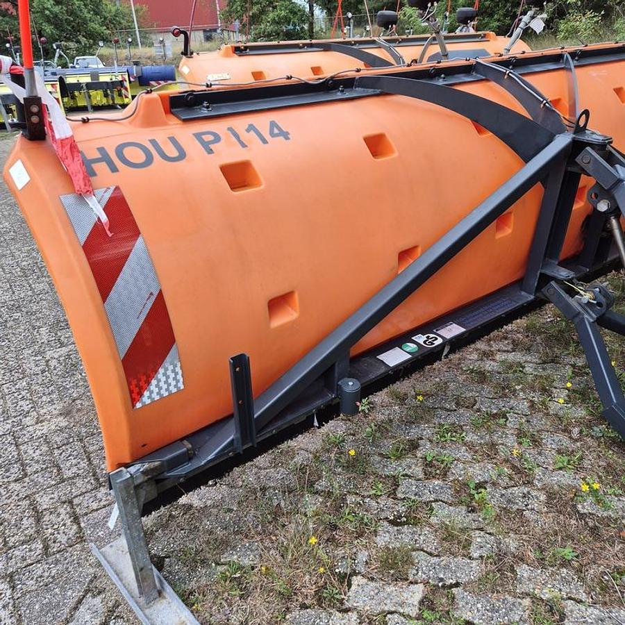 Used 2005 Nido SNK330 EPZ