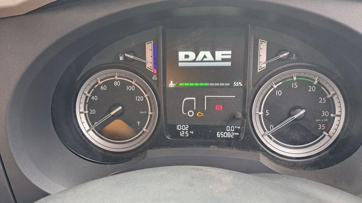 Used 2014 DAF LF + Johnston VS501 sweeper