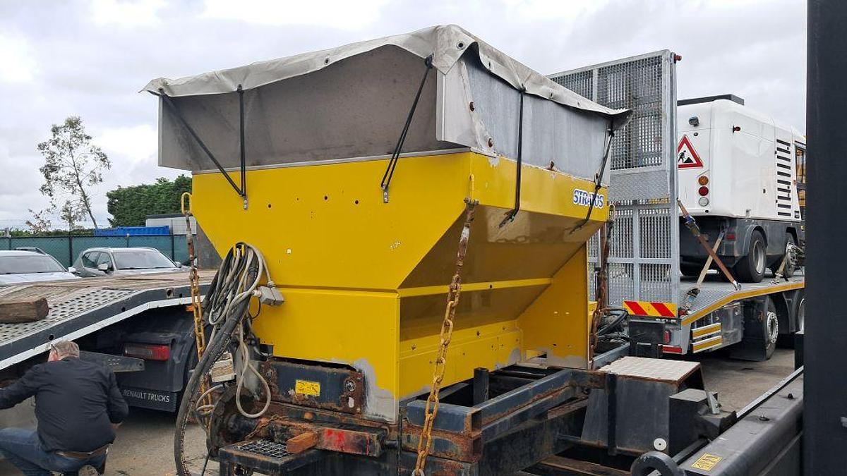 Used 2000 Nido Stratos B11-24 PAX