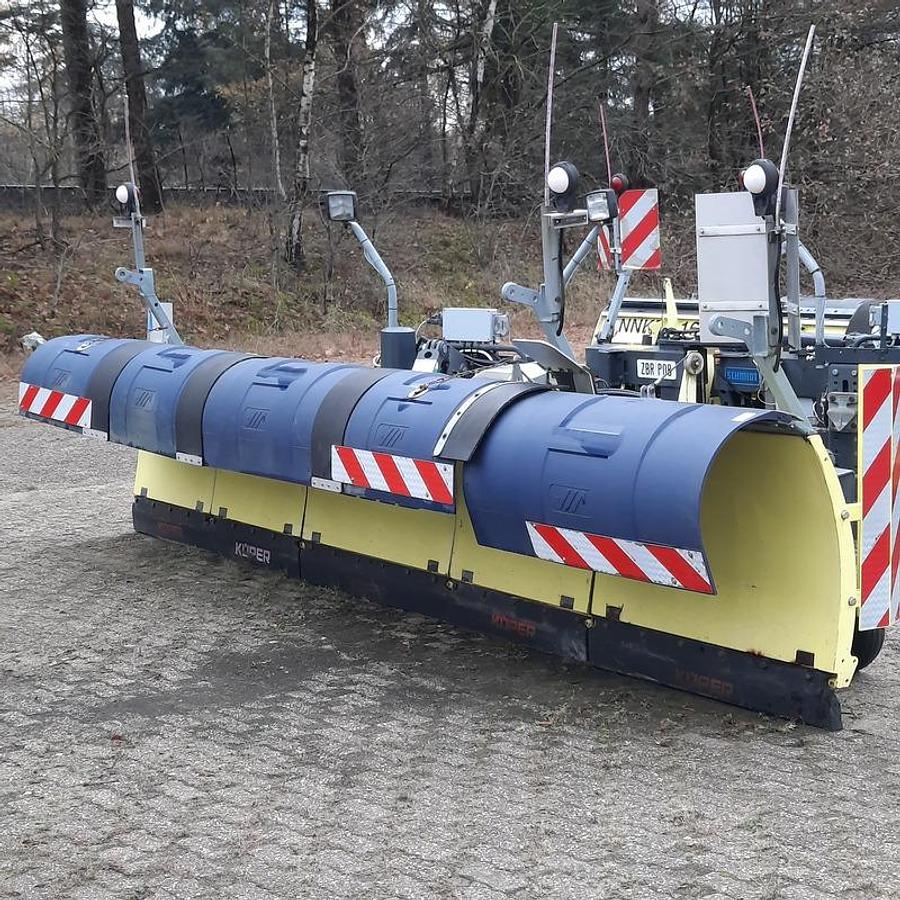 Used 2005 Nido ML51-A