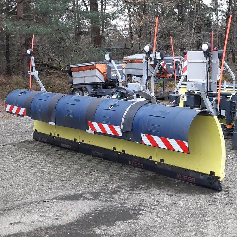 Used 2005 Nido ML51A