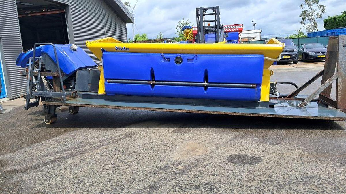 Used 2011 Nido Stratos B40-42 VCLN-490