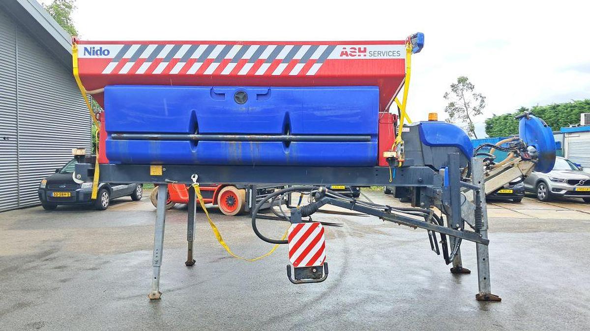 Used 2010 Nido Stratos B60-36 PESN-660CS