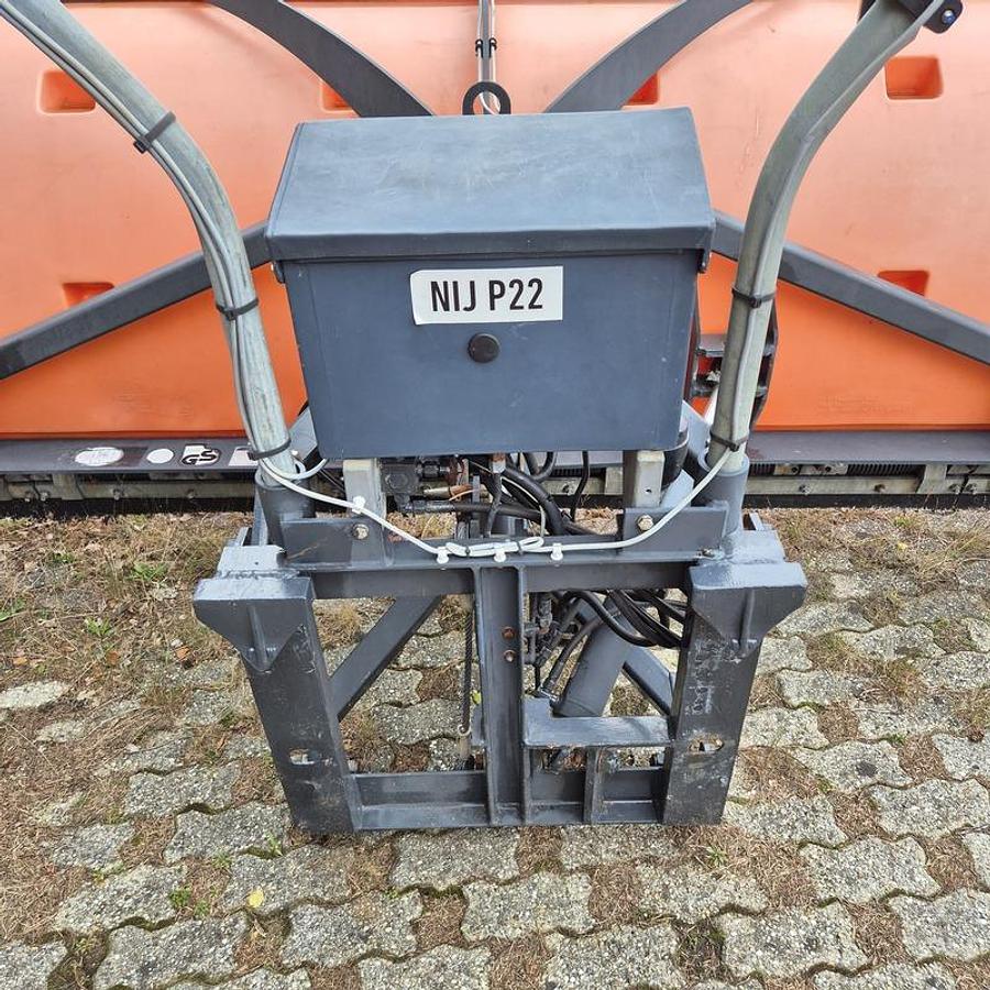 Used 2005 Schmidt SNK37