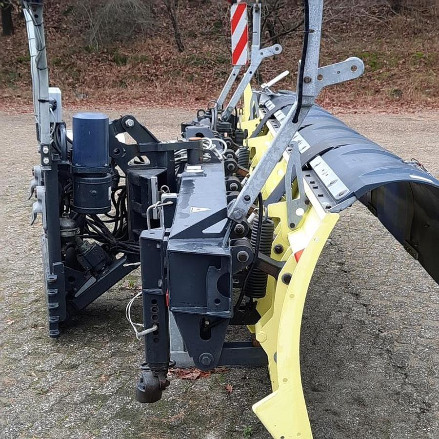 Used 2005 Nido ML51A