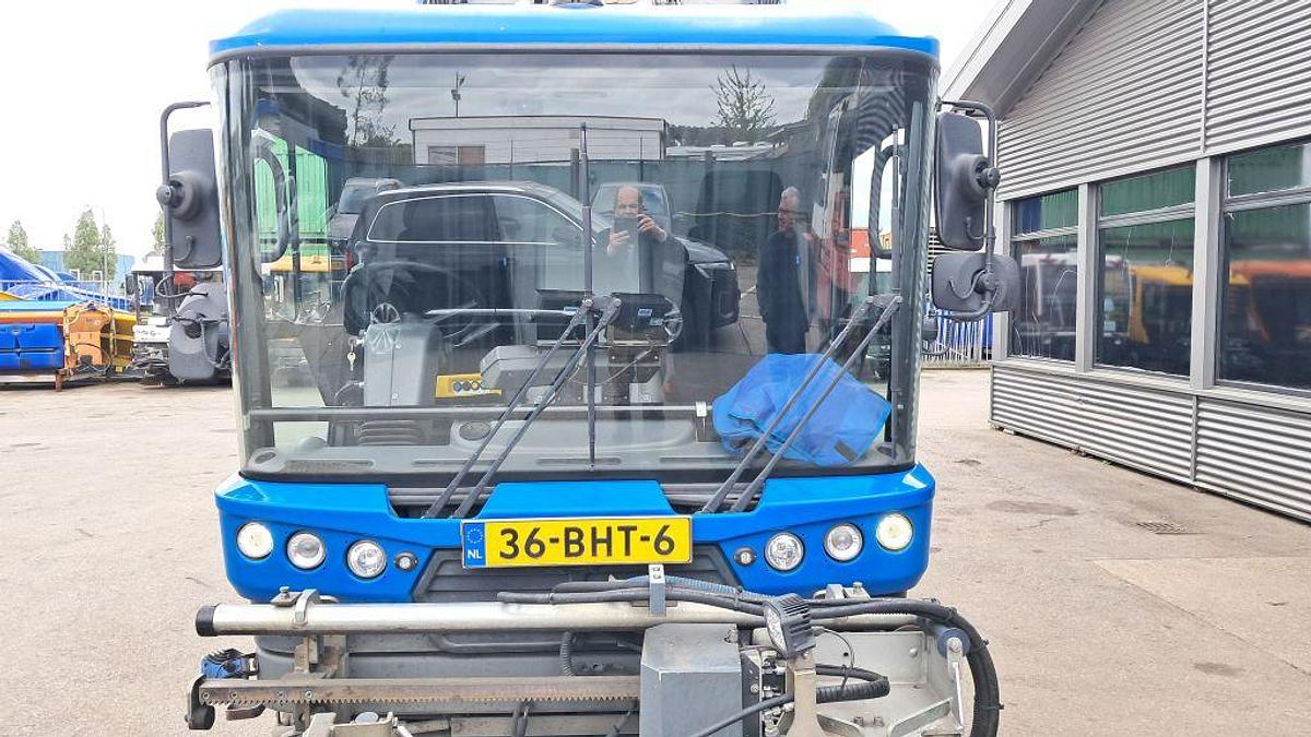 Used 2016 Ravo 540STH