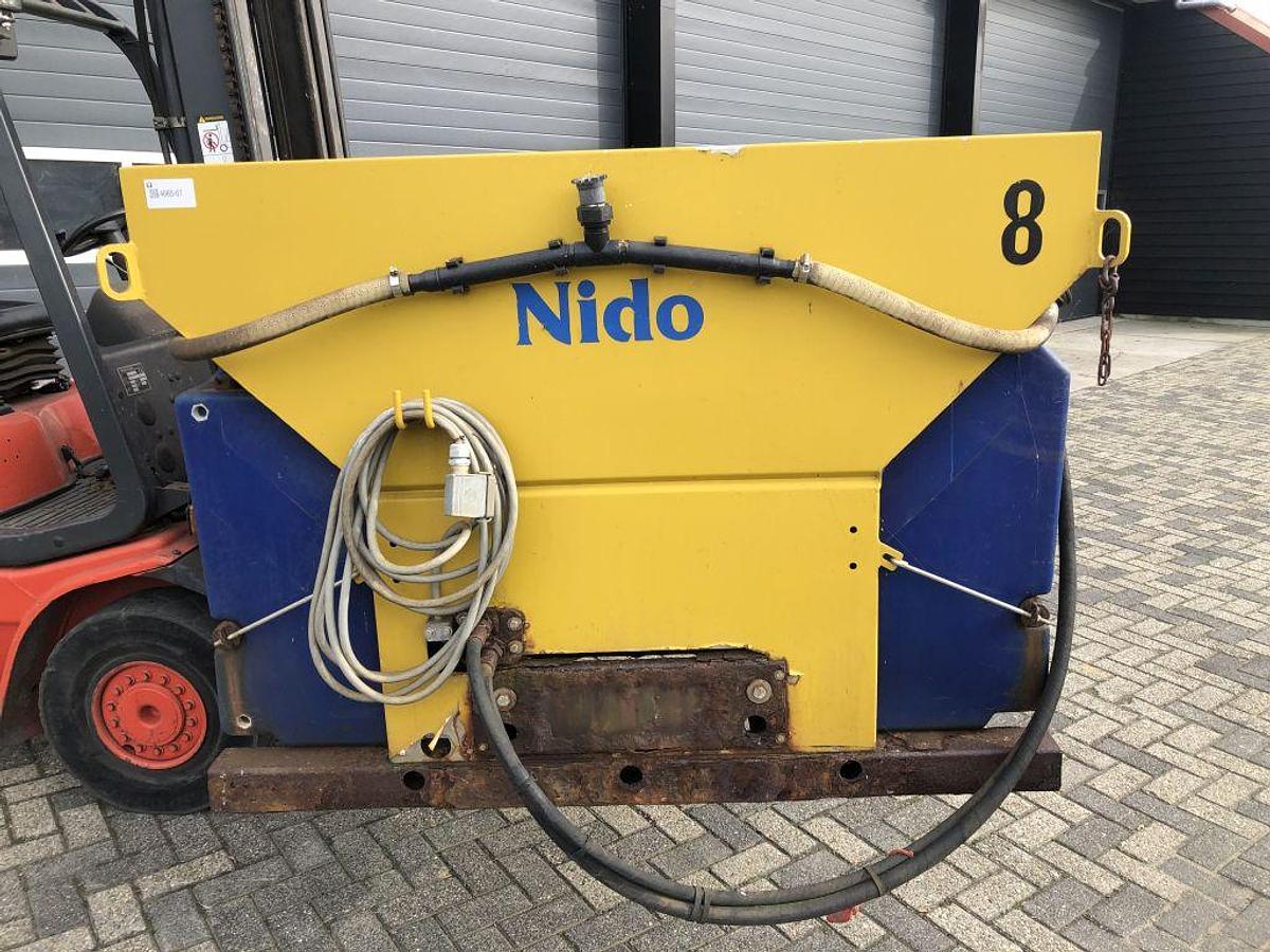 Used 2002 Nido Stratos B11-24 VALN