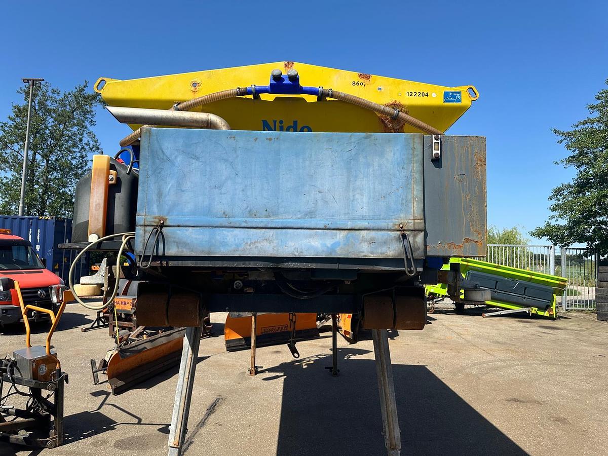 Used 2006 Nido Stratos B40-36 DCXN490