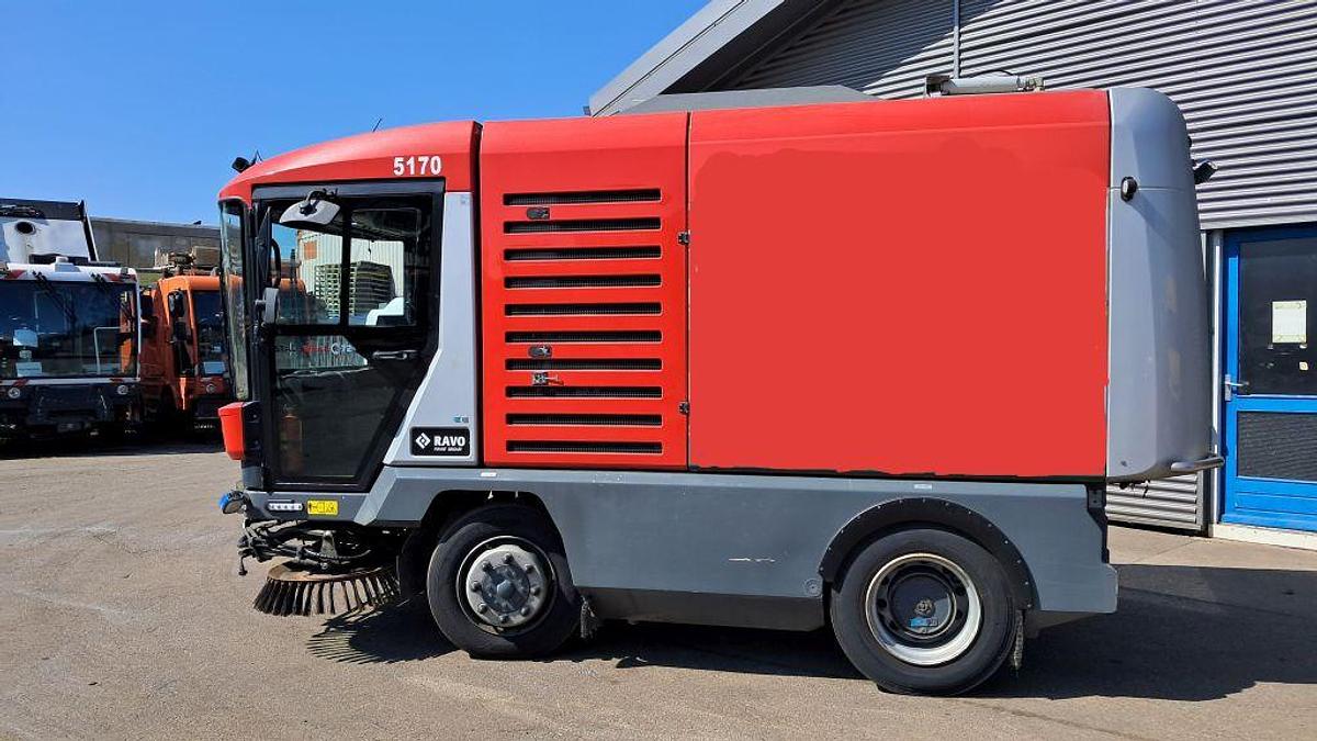 Used 2016 Ravo 580STH