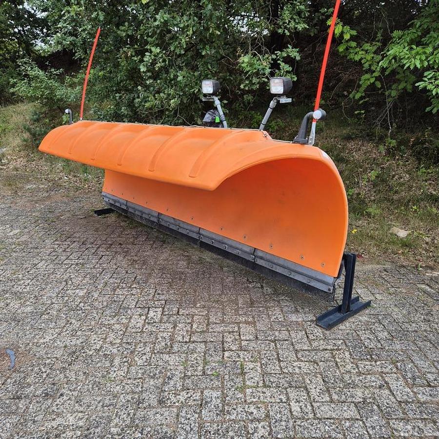 Used 2005 Schmidt SNK37