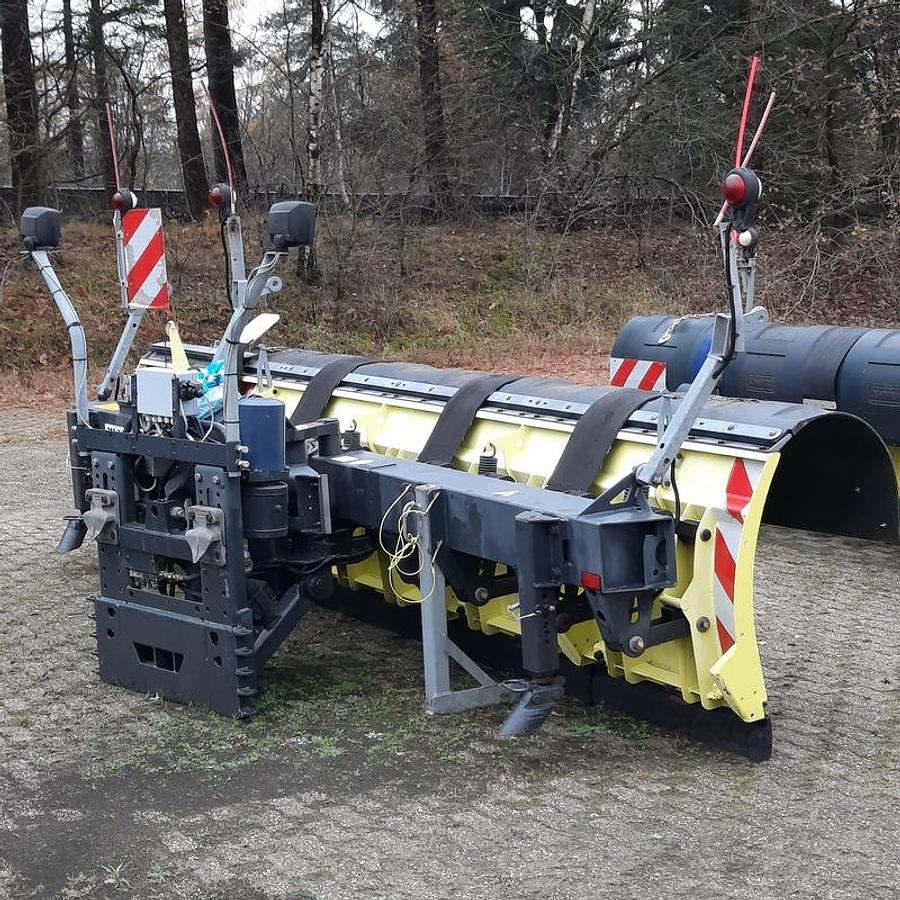 Used 2005 Nido ML51-A