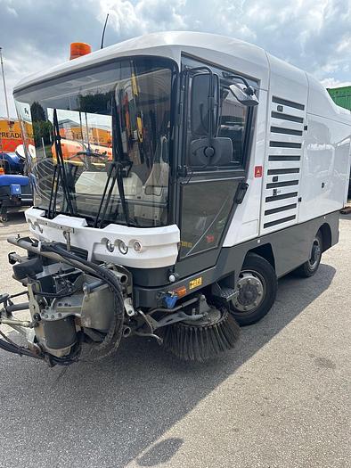 Gebruikt 2014 Ravo 540 ST