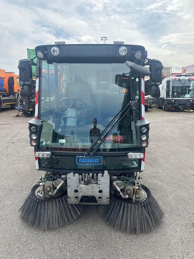 Used 2017 Schmidt Swingo 200