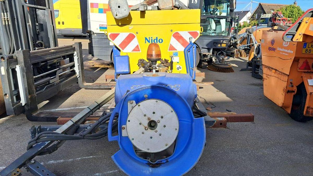 Used 2006 Nido Stratos B15K+-27 PCLN350