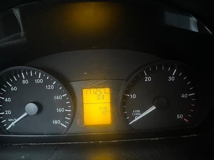 Used 2012 Mercedes-Benz 516Cdi met kolkenzuigeropbouw