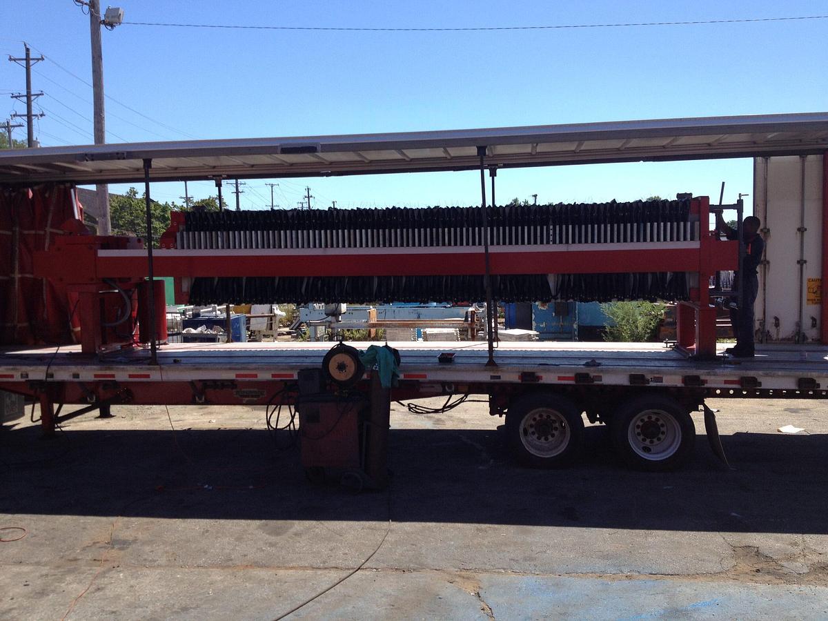 Used 100 CU. FT. RECONDITIONED MET-CHEM FILTER PRESS