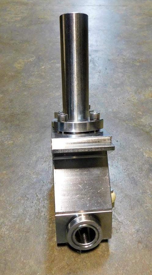 Used NORDEN AUTOMATIC PLASTIC TUBE FILLER - MODEL NM400 II A