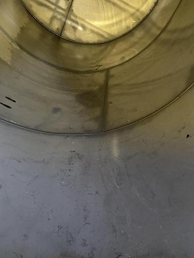 Used 3,500 GALLON FESCO VERTICAL STORAGE TANK - S/S