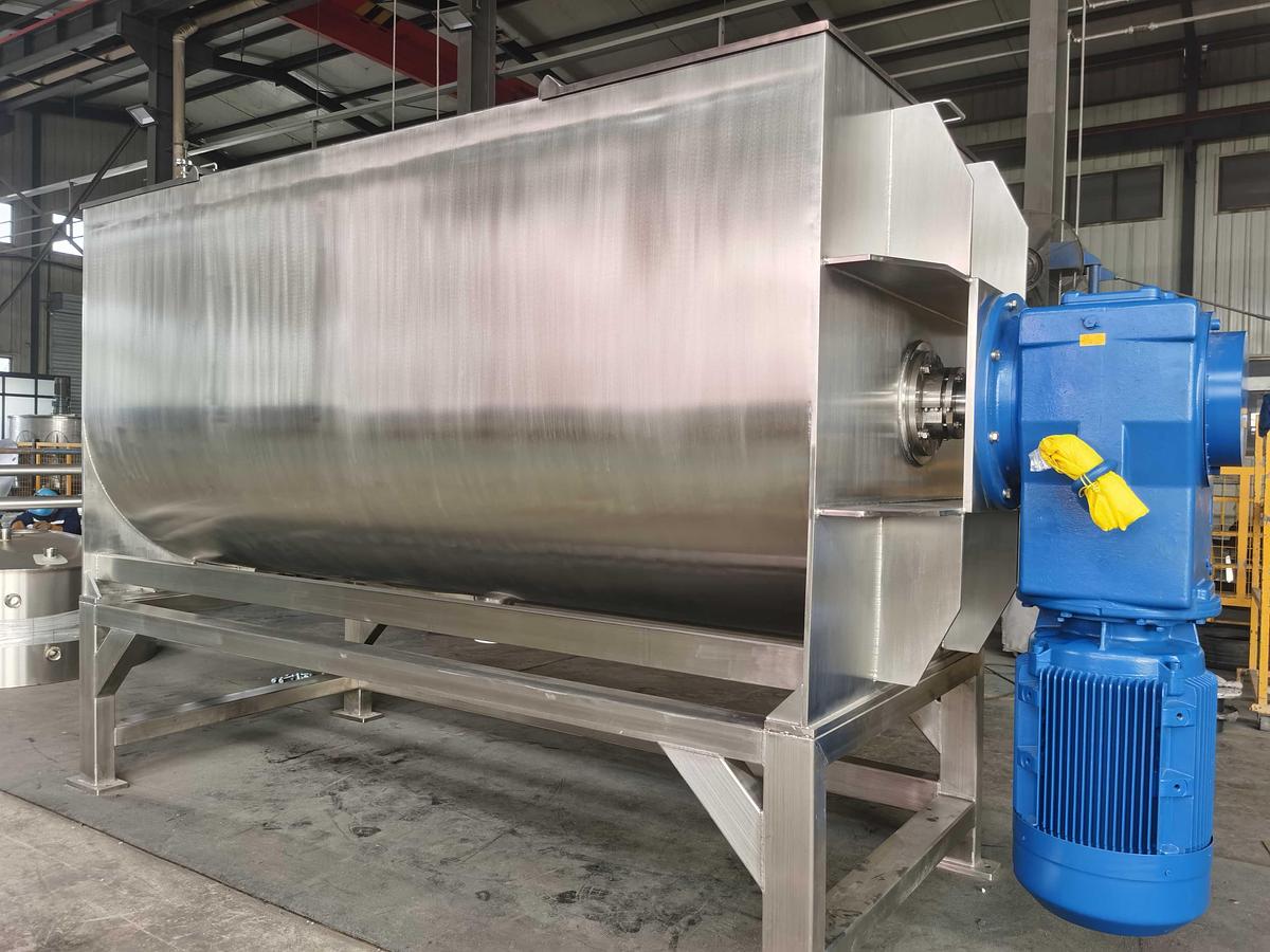 NEW 135 CU. FT. DOUBLE RIBBON BLENDER - S/S