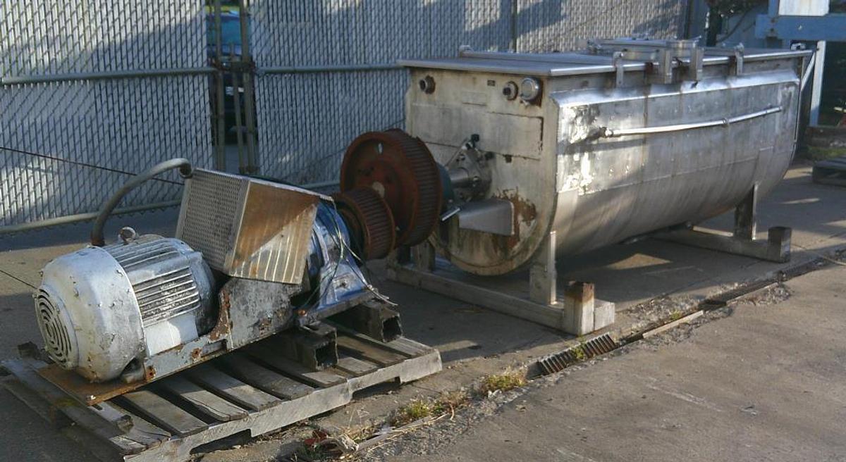 Used 60 CU. FT. RIBBON BLENDER - S/S - JACKETED - 20/10 HP