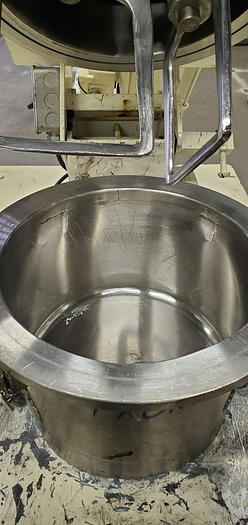 Used 2 GALLON ROSS DOUBLE PLANETARY MIXER - S/S - VACUUM
