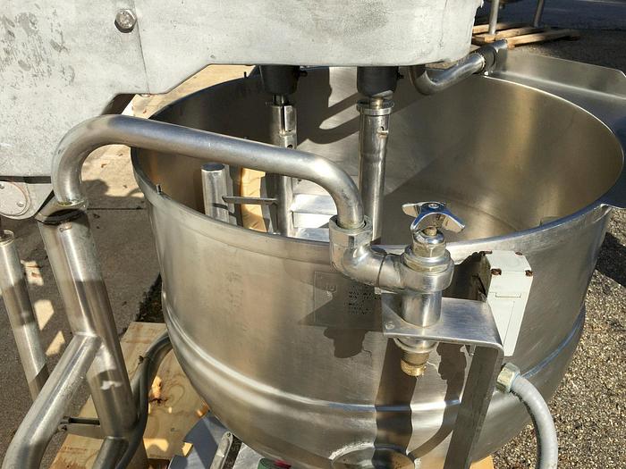 Used 60 GALLON GROEN TWIN ACTION AGITATED KETTLE - TILT TO POUR DISCHARGE - S/S - JACKETED