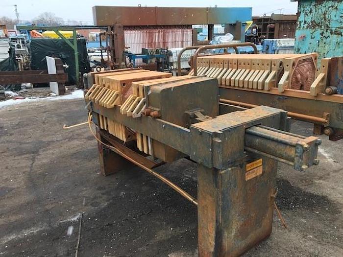 Used 4 CU. FT. USED JWI FILTER PRESS