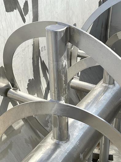 Used 270 CU. FT. WORKING CAPACITY DOUBLE RIBBON BLENDER - S/S