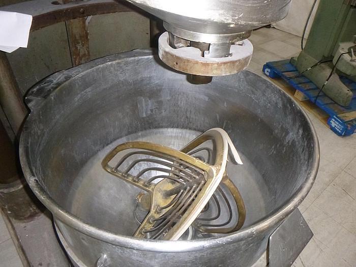 Used 340Q AMF GLEN VERTICAL PLANETARY MIXER