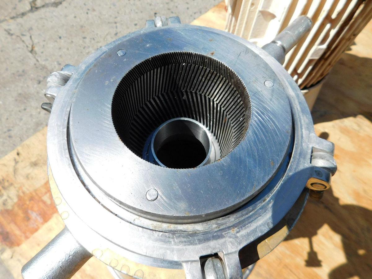 Used LEUMANN AND UHLMANN VERTICAL COLLOID MILL MODEL D 112 MS