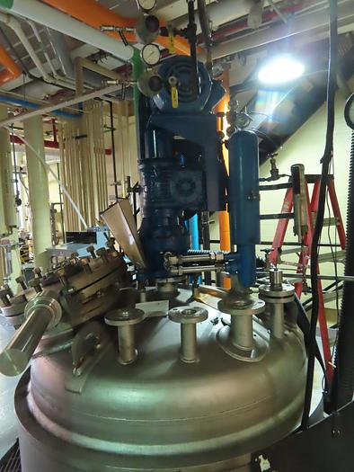 Used 750 GALLON PFAUDLER STAINLESS STEEL REACTOR, JACKETED, HIGH TEMPERATURE, PSI 450/525