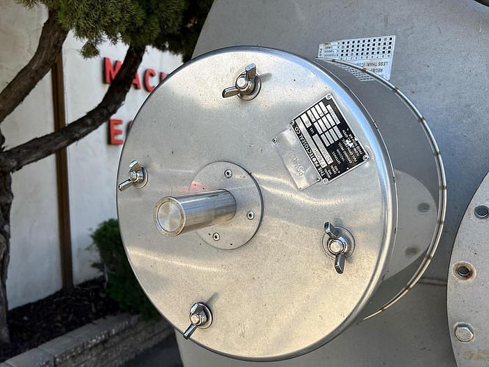 Used 4000 GALLON MODERN WELDING DOUBLE WALL VESSEL TANK S/S UL-142