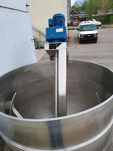 Refurbished 200 GALLON GROEN KETTLE WITH NEW SINGLE MOTION WIDE SWEEP SCRAPER AGITATOR