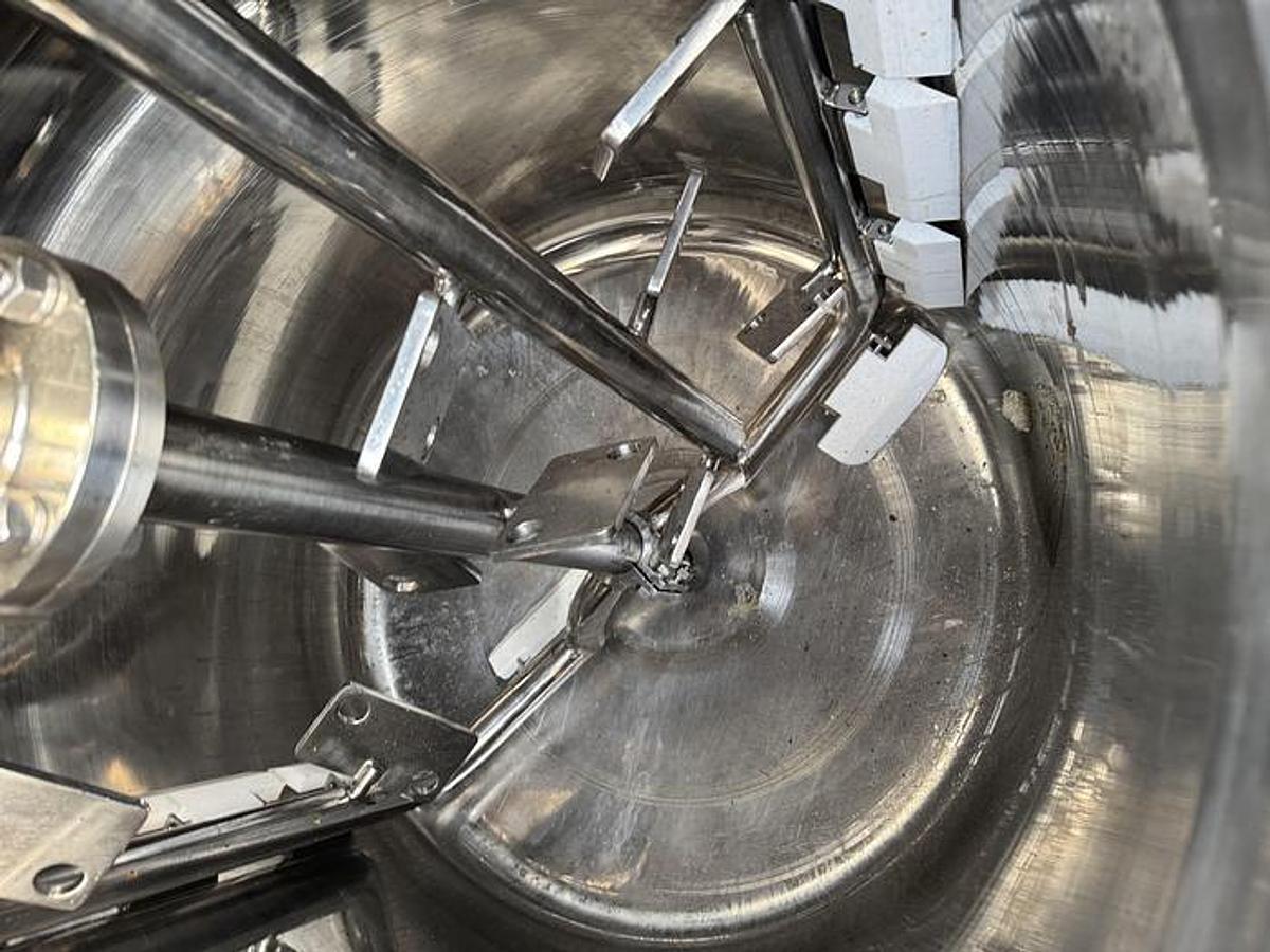 Used 500 LITER CHASING VACUUM EMULSIFIER REACTOR - S/S