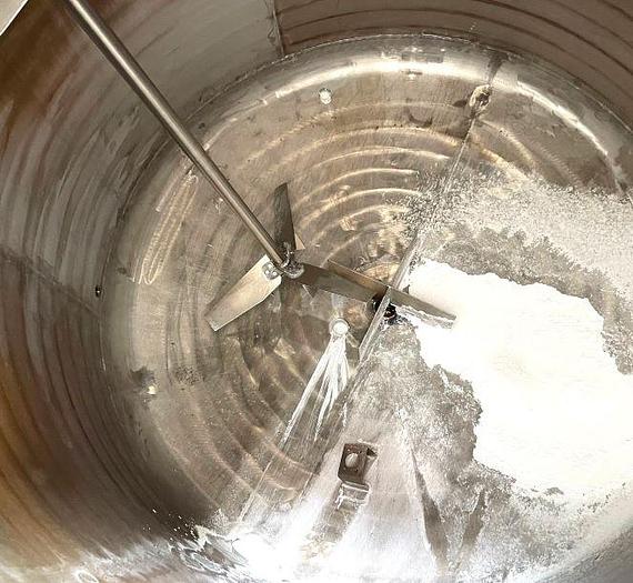 Used 3000 GALLON S/S JACKETED DISH BOTTOM MIX TANK