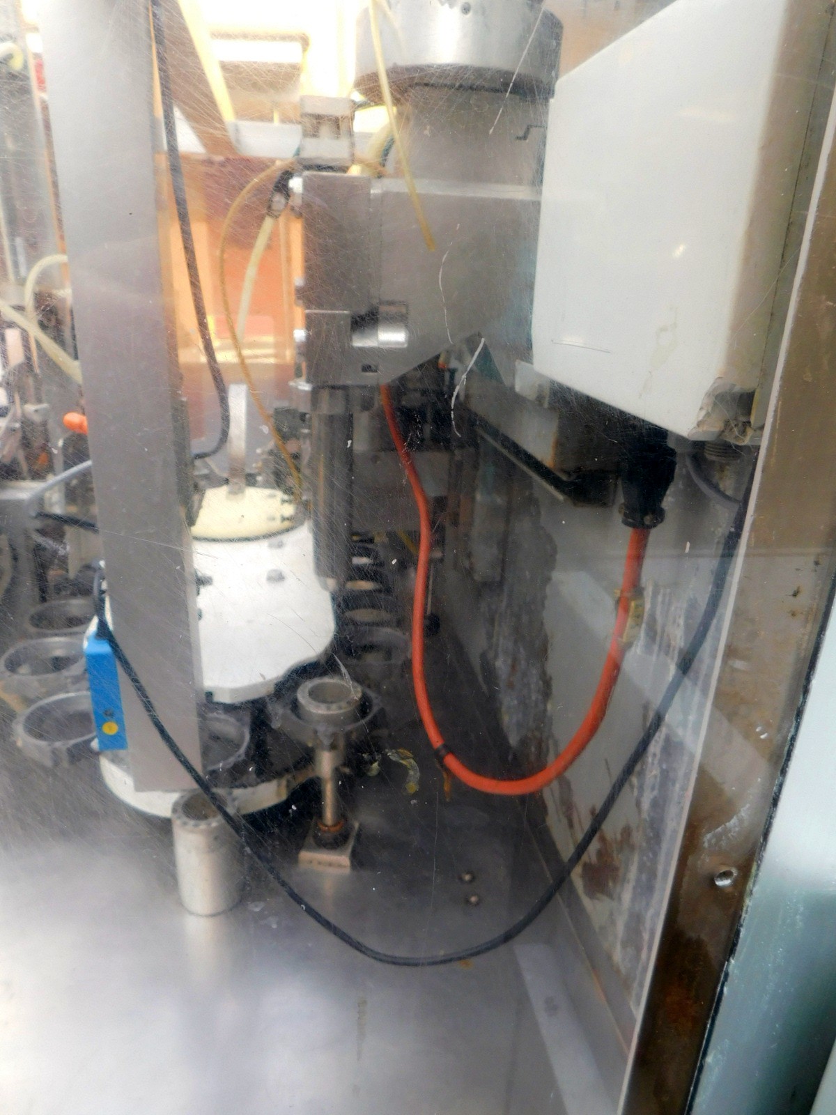 Used NORDEN AUTOMATIC PLASTIC TUBE FILLER - MODEL NM400 II A