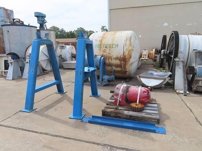Used 48" x 42" PATTERSON PEBBLE MILL - ALUMINA LINED - 10 HP
