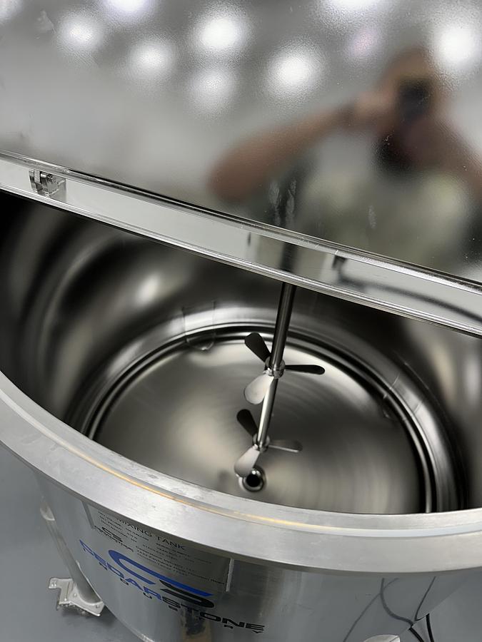 Used 100 GALLON CEDARSTONE MIXING TANK - T-304 SS